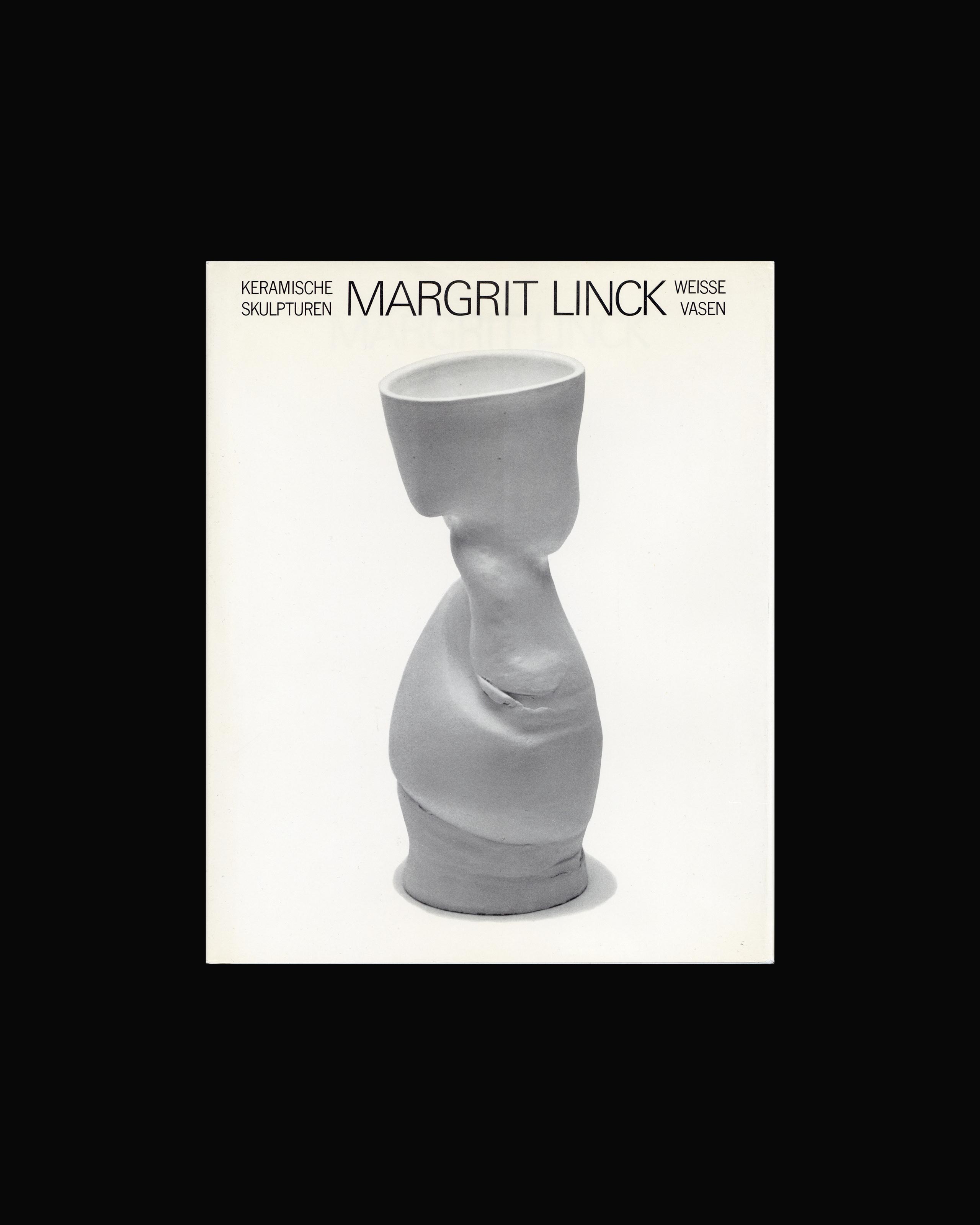 Margrit Linck: Keramische Skulpturen, weisse Vasen